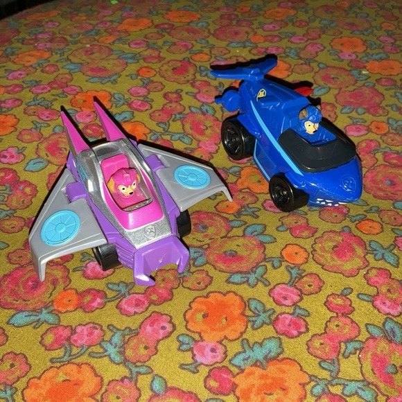 Spin Master Other - Paw Patrol Mighty Pups True Metal Diecast Cars Skye Chase